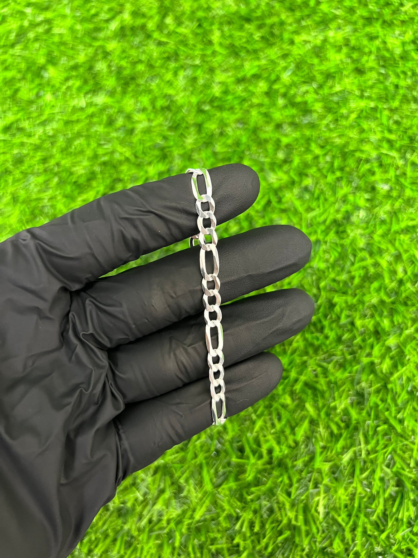 5.6mm Figaro Bracelet ￼