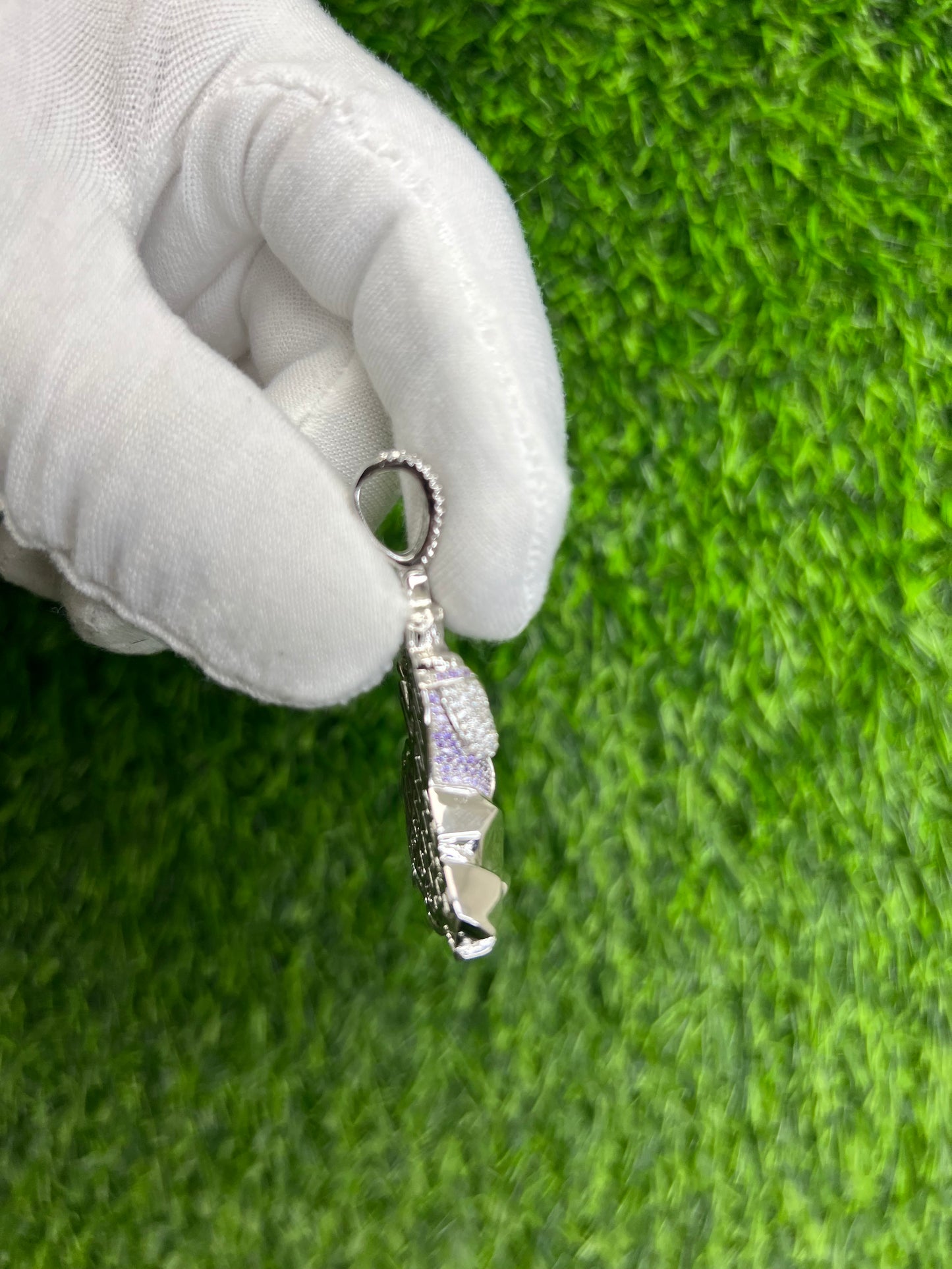 Jesus Teaching On A Rock Pendant