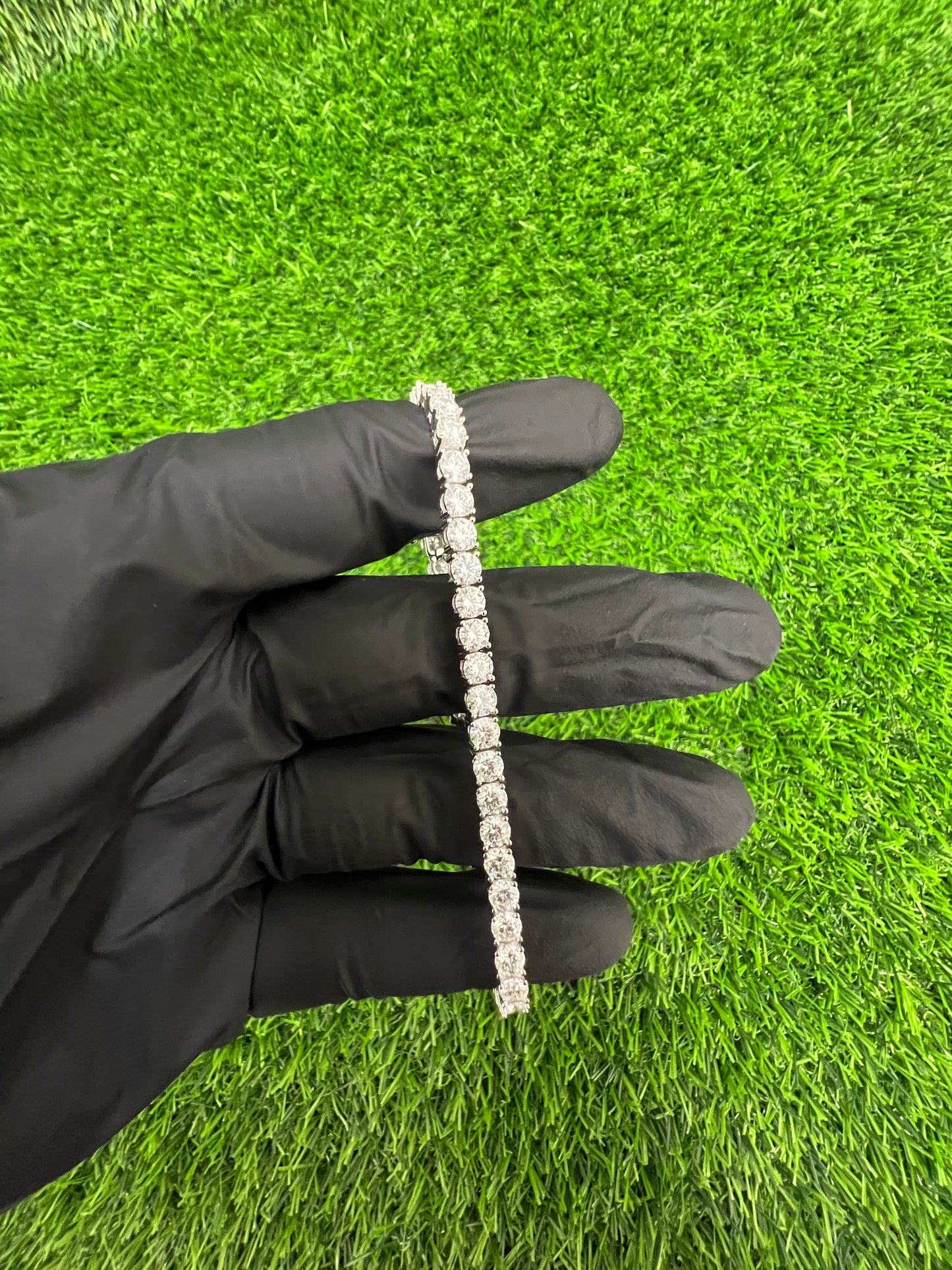 Moissanite Bracelet ￼