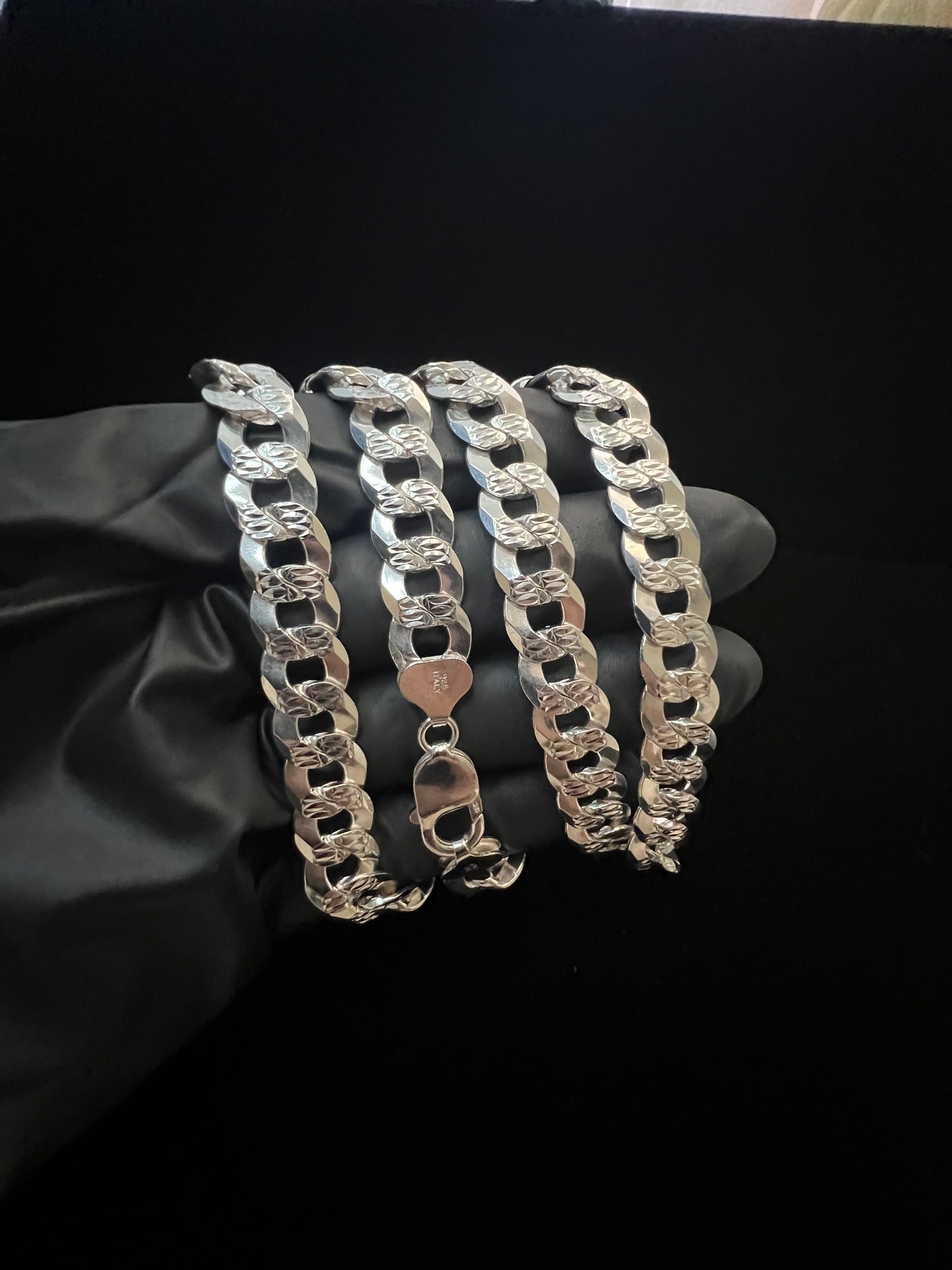 11.2mm Curb Diamond Cut Chain