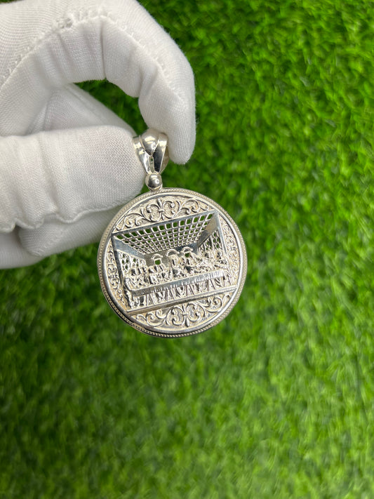 Round Last Supper Pendant