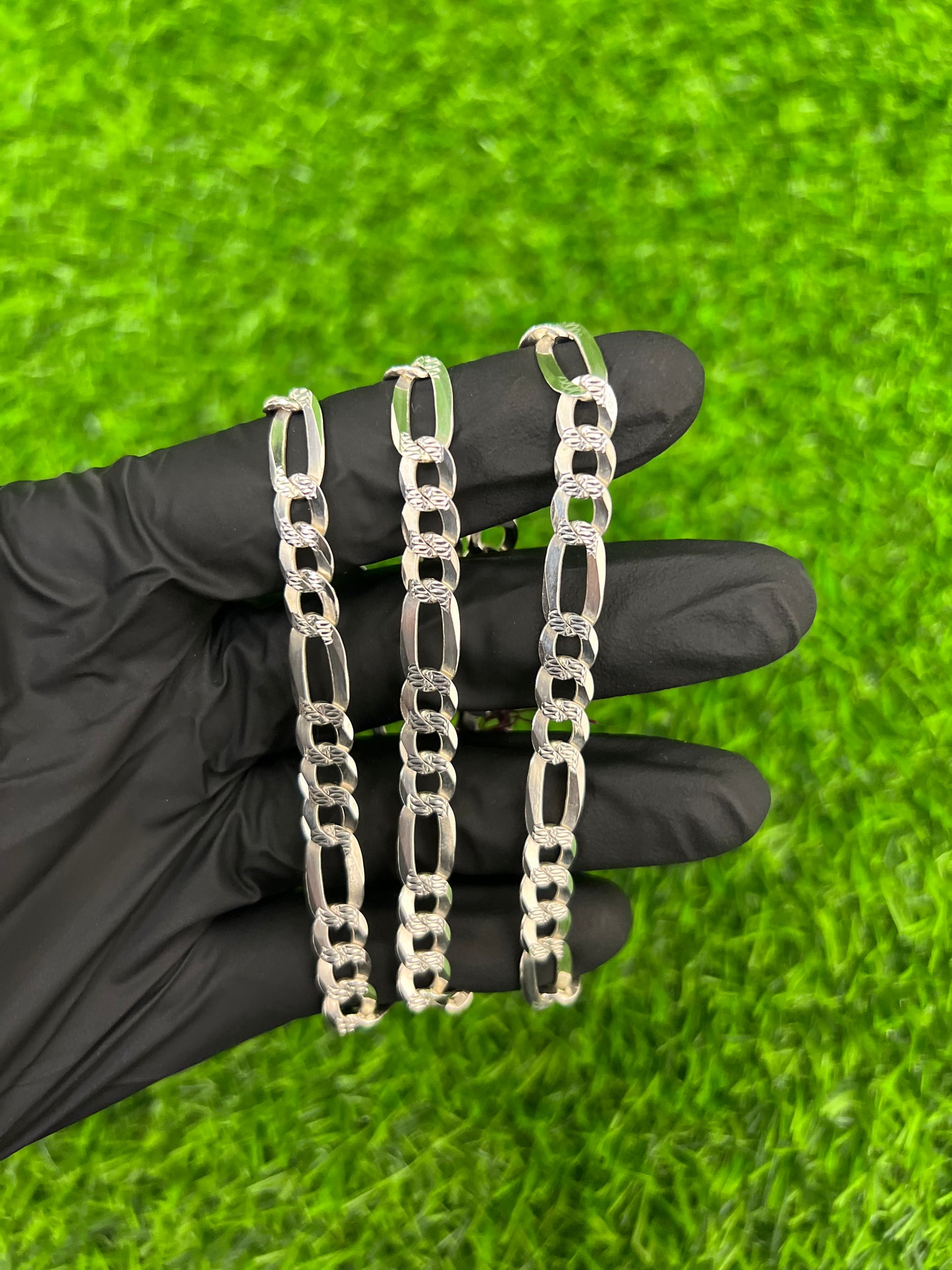 7.8mm Figaro Diamond Cut Chain