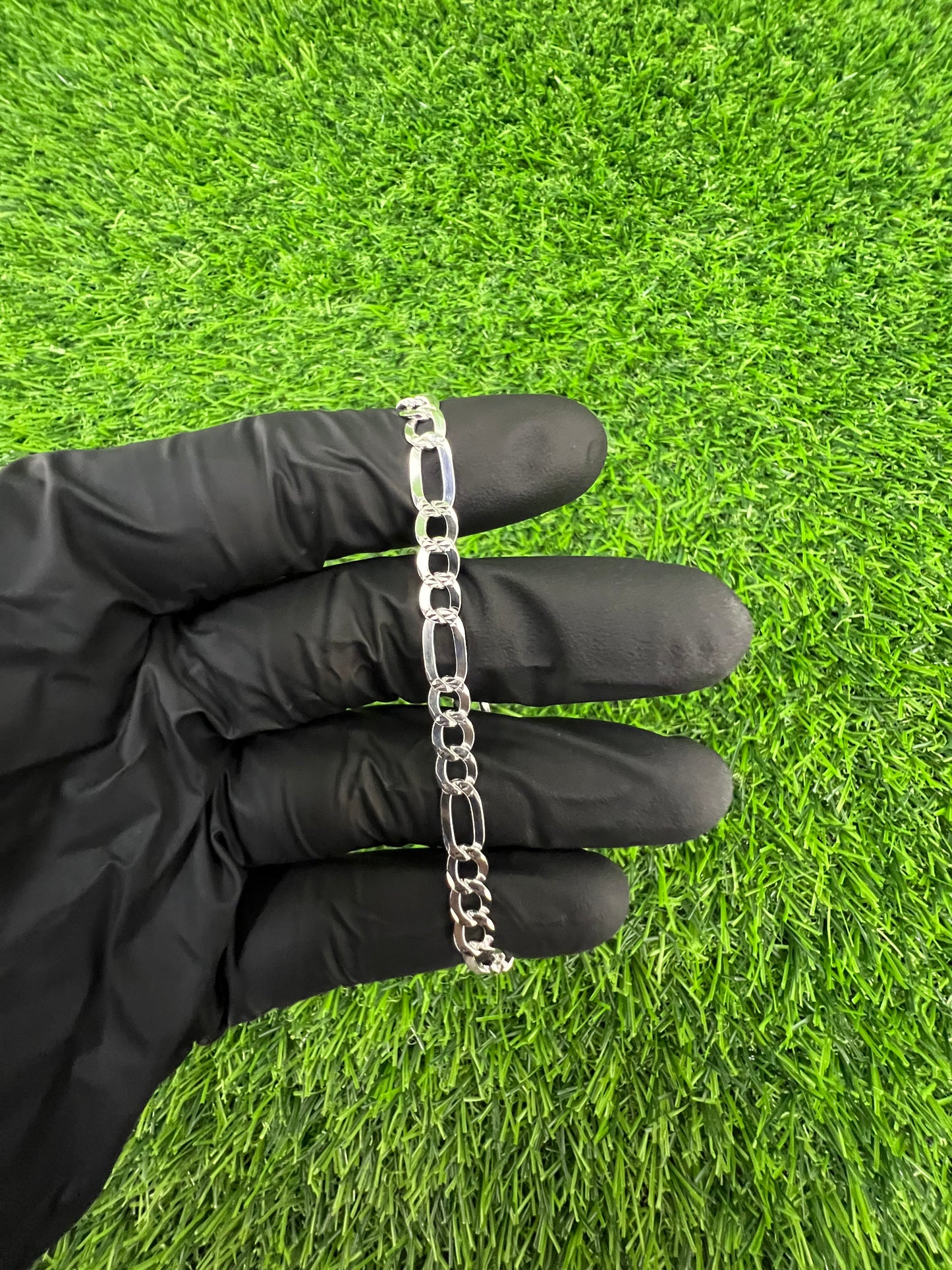 5.8mm Figaro Diamond Cut Bracelet ￼