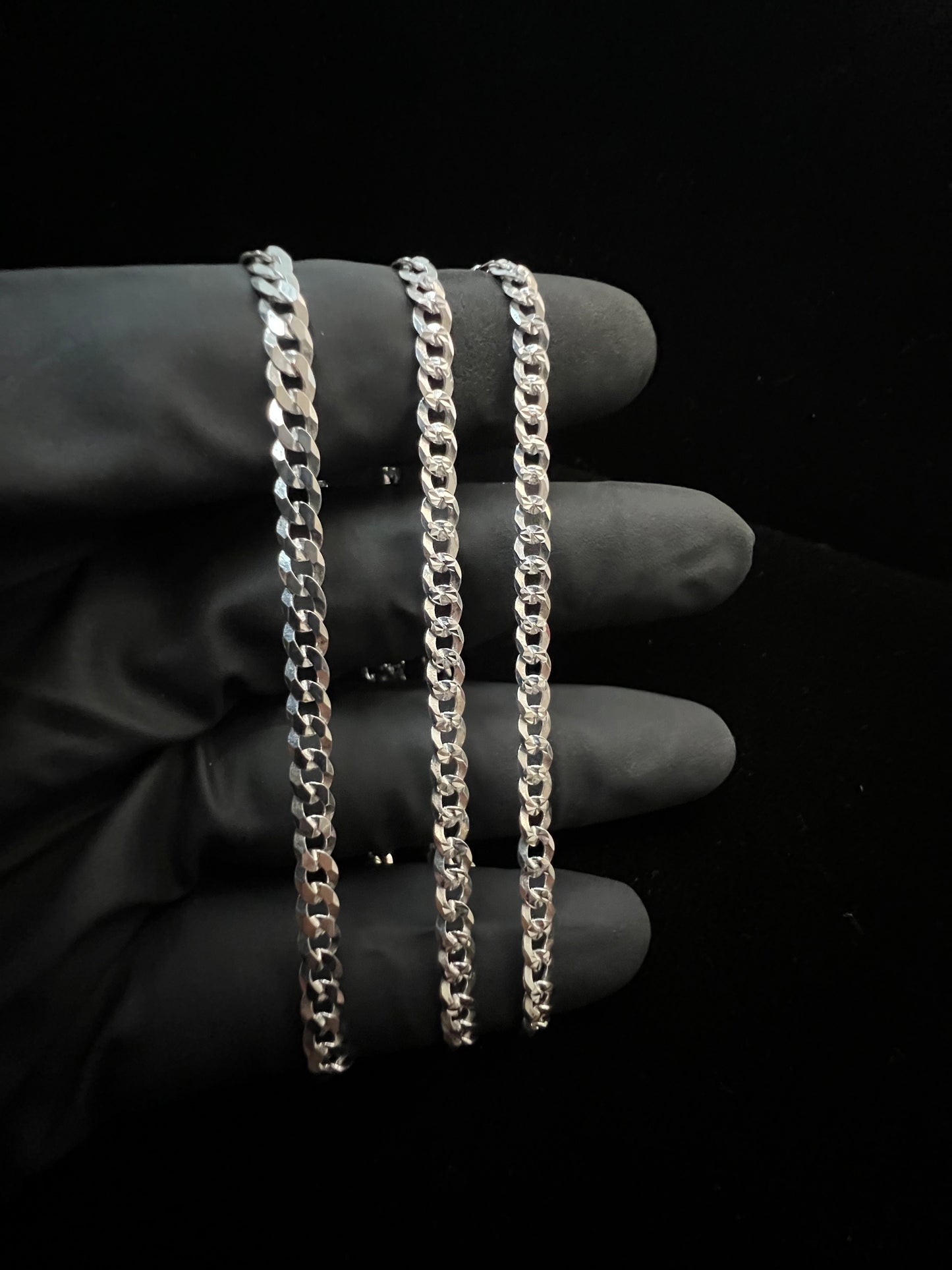4.1mm Curb Diamond Cut Chain