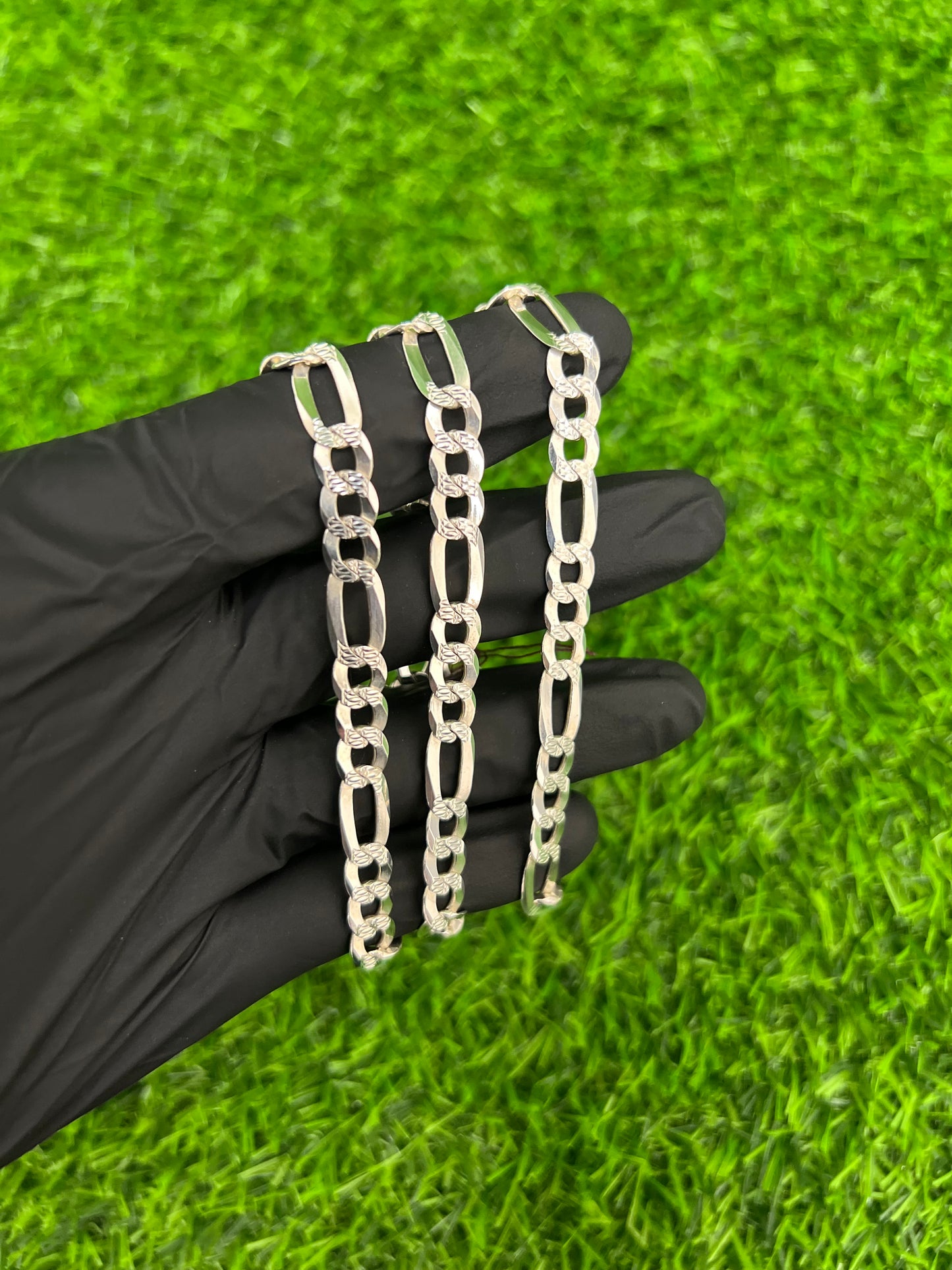 7.8mm Figaro Diamond Cut Chain