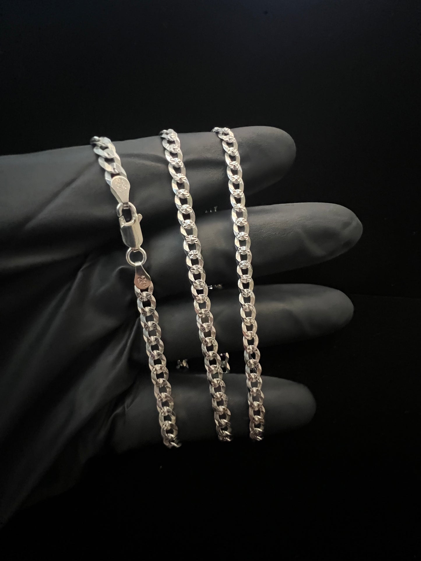 4.6mm Curb Diamond Cut Chain ￼