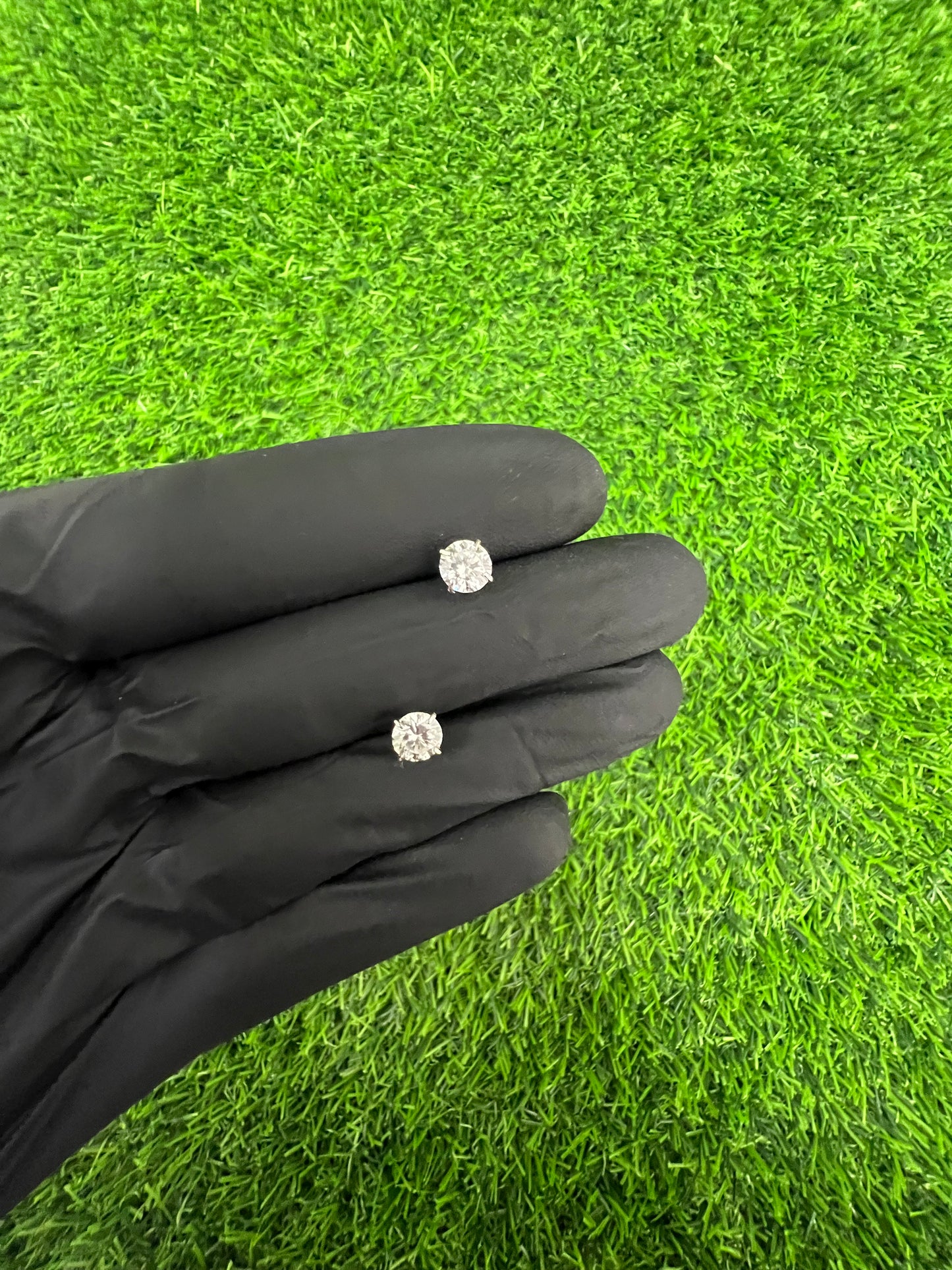 Moissanite Earrings ￼