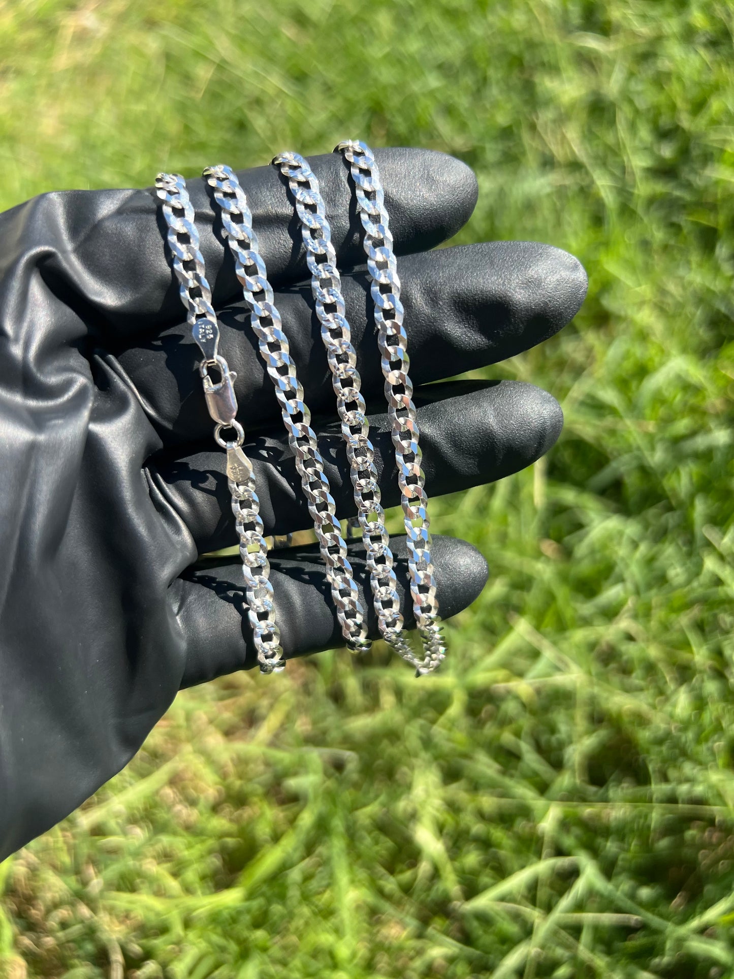 4.6mm Curb Diamond Cut Chain ￼