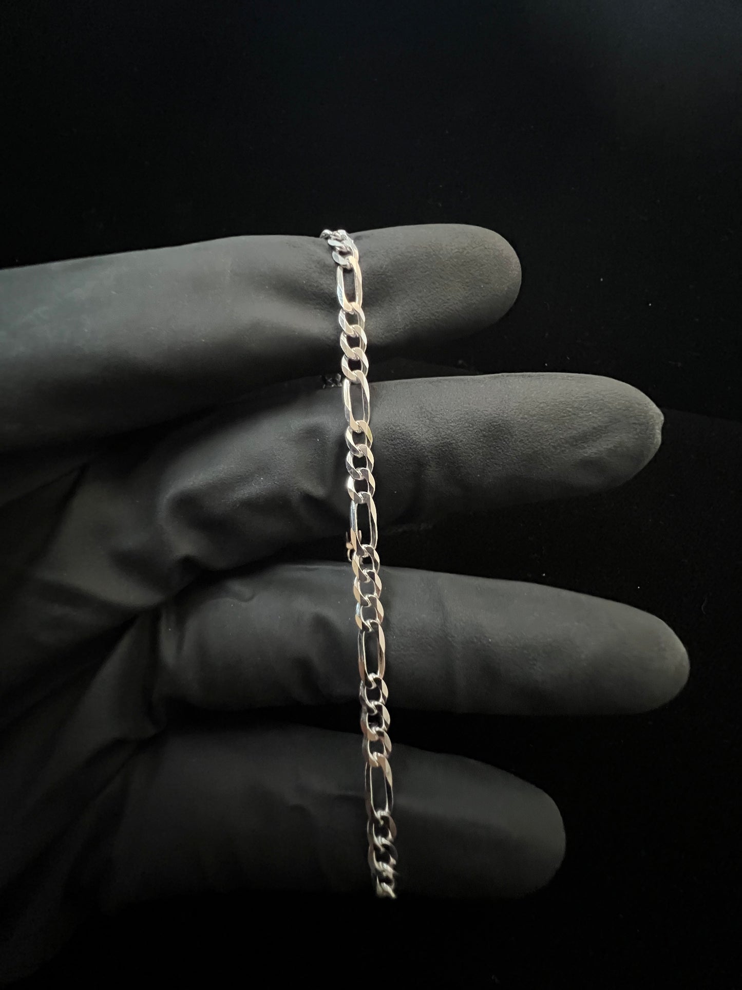 3.9mm Figaro Bracelet￼